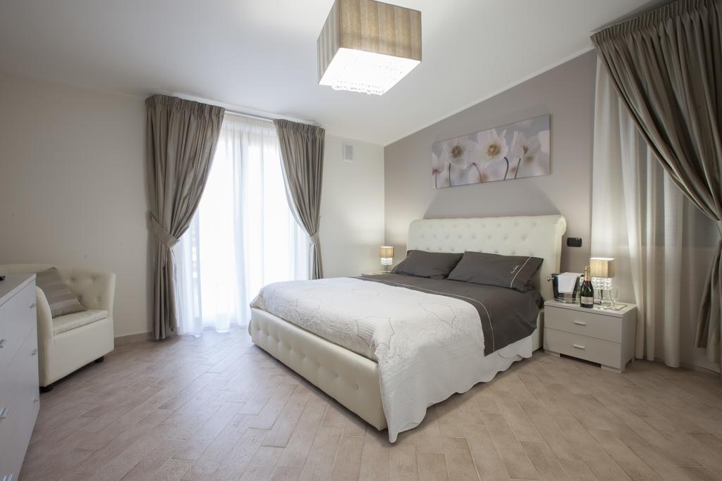Amira Luxury Apartments Santa Maria Capua Vetere Ngoại thất bức ảnh